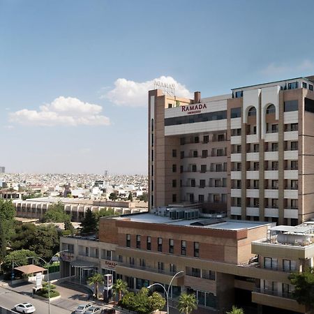 Ramada By Wyndham - Sulaymaniyah Salim Street Hotel Buitenkant foto