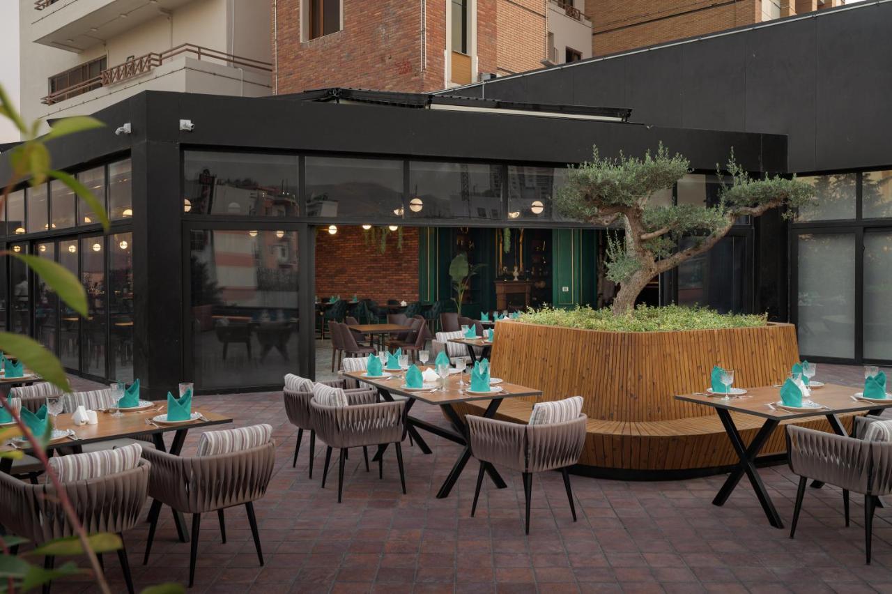 Ramada By Wyndham - Sulaymaniyah Salim Street Hotel Buitenkant foto