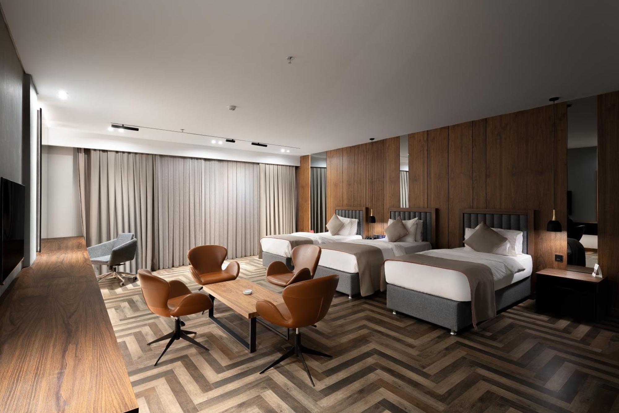 Ramada By Wyndham - Sulaymaniyah Salim Street Hotel Buitenkant foto