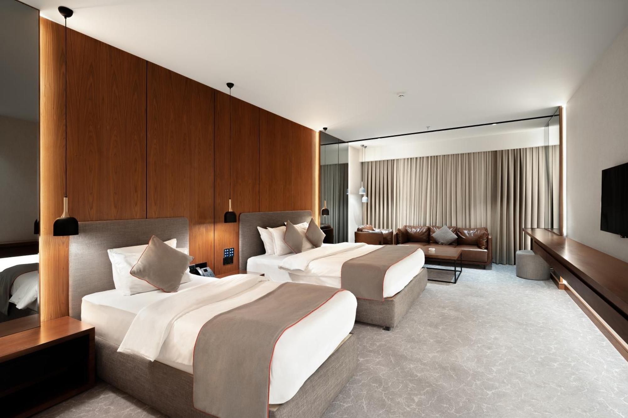 Ramada By Wyndham - Sulaymaniyah Salim Street Hotel Buitenkant foto