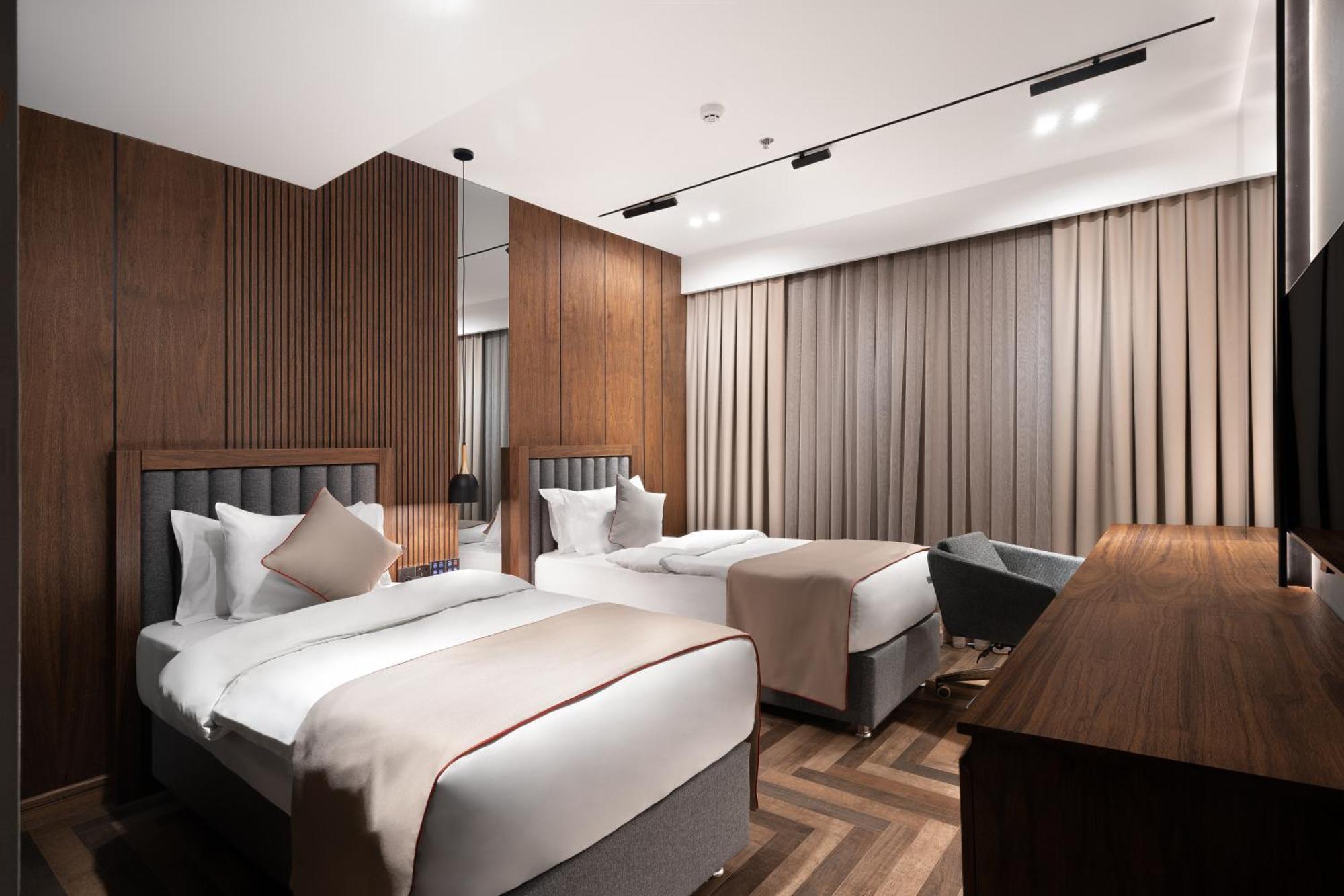 Ramada By Wyndham - Sulaymaniyah Salim Street Hotel Buitenkant foto