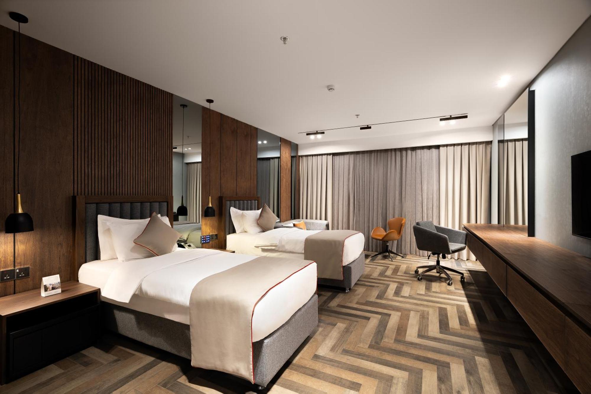 Ramada By Wyndham - Sulaymaniyah Salim Street Hotel Buitenkant foto