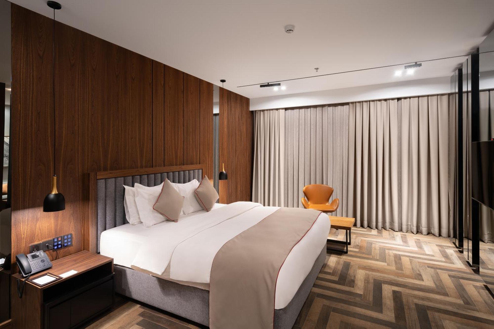 Ramada By Wyndham - Sulaymaniyah Salim Street Hotel Buitenkant foto